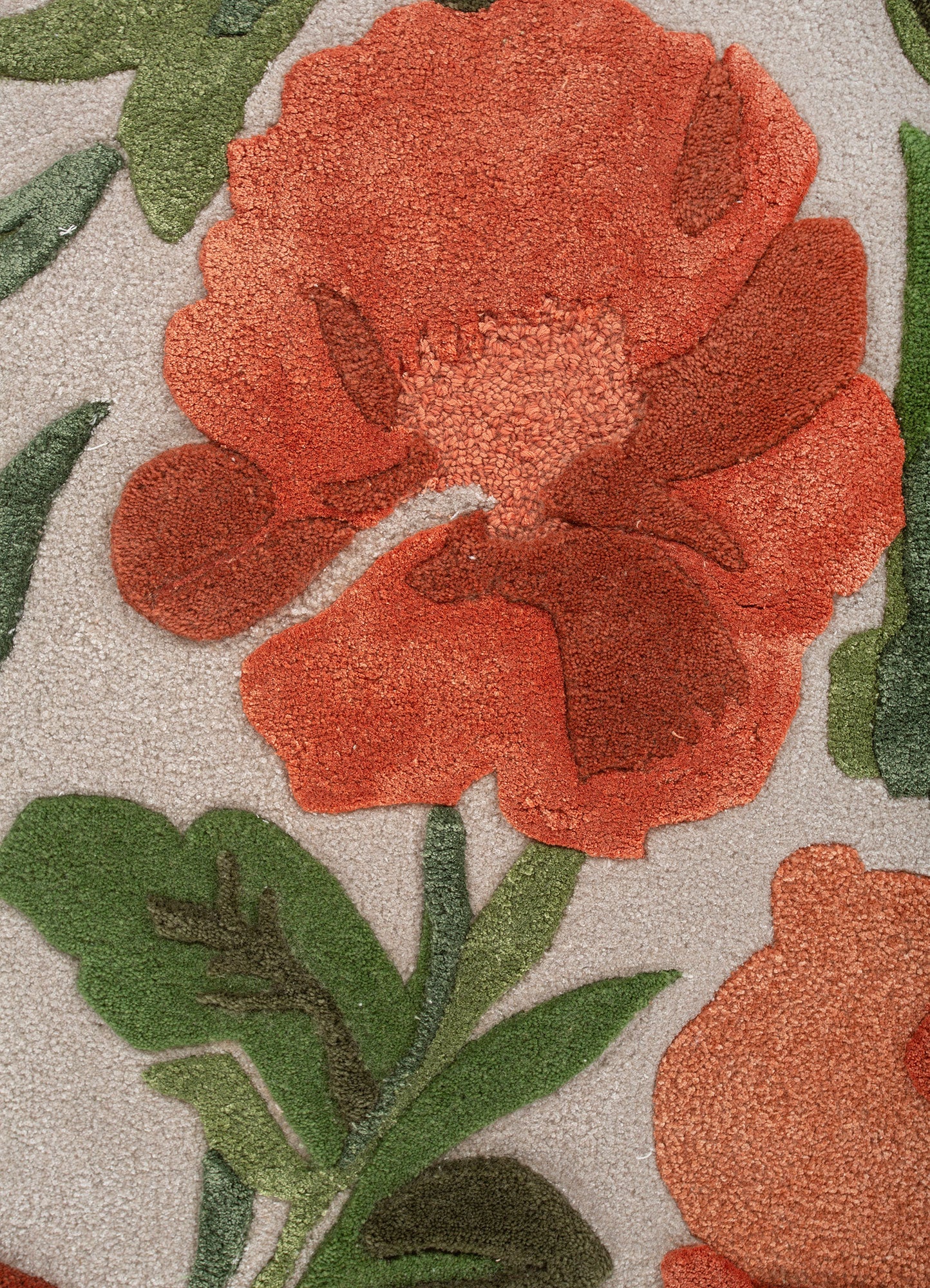 Carnelian hand tufted Rug