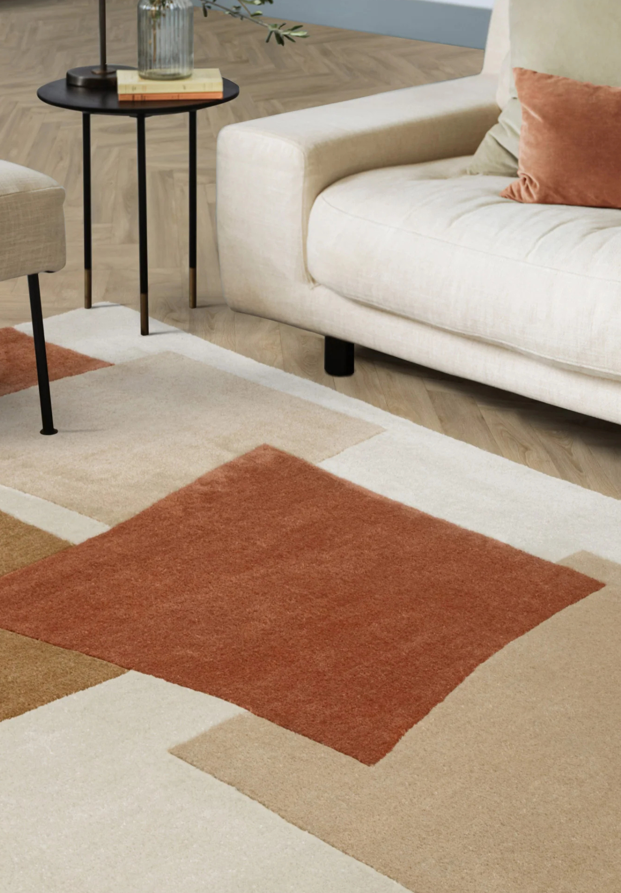 Crimson Prism Hand-Tufted Rug: Eco-Friendly Sophistication
