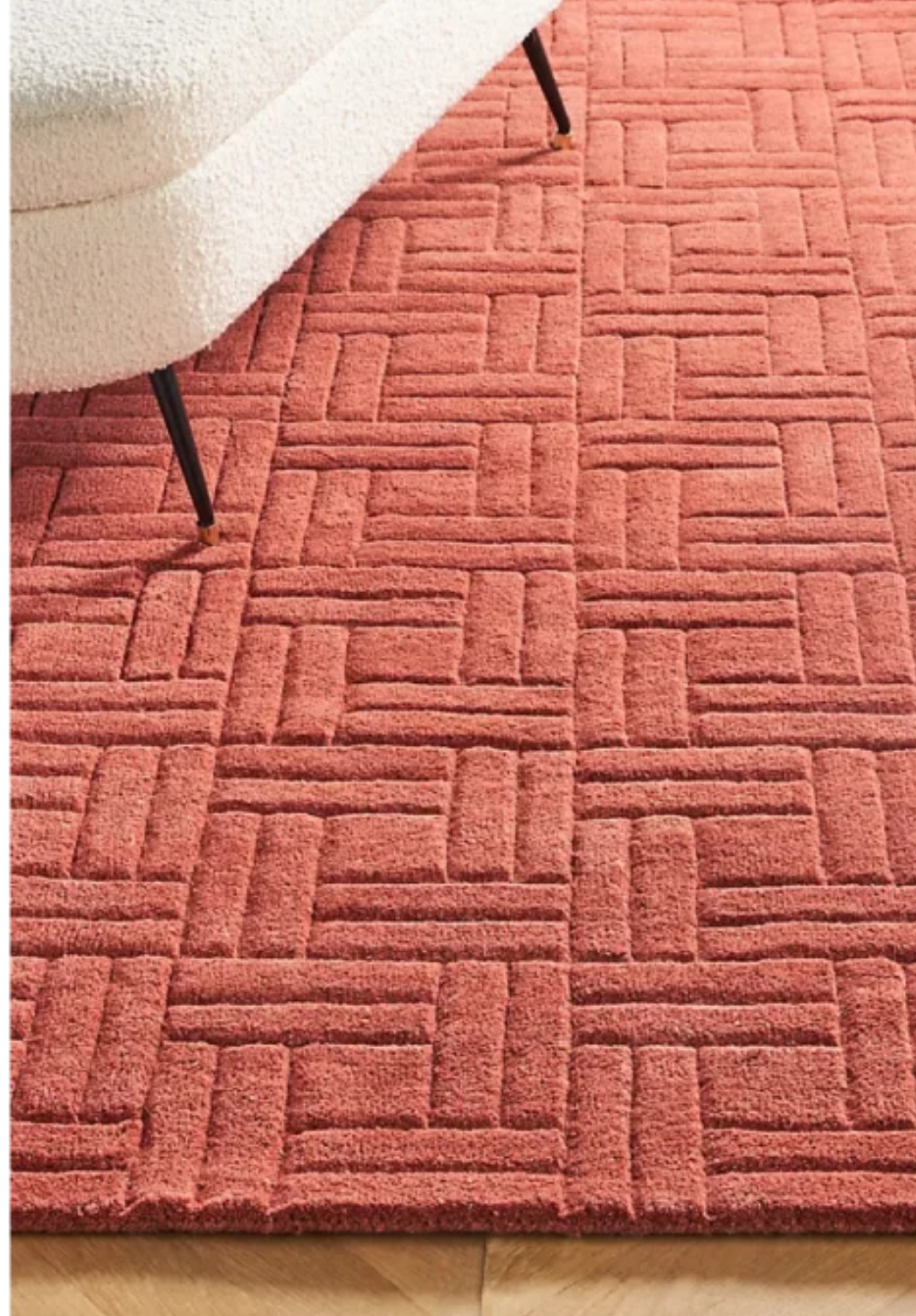 Ahara Red Handmade Tufted Rug: A Statement of Bold Elegance