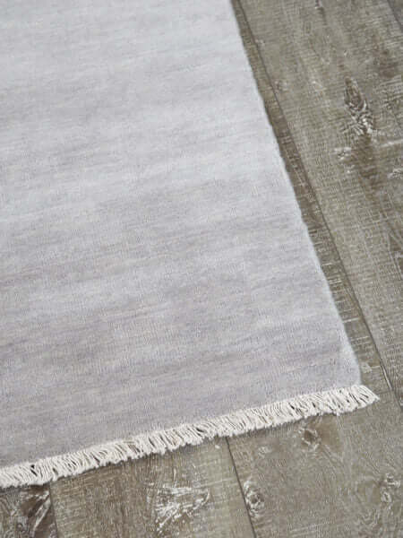 Luxurious MOONSTONE Hand Loom Rugs – Exquisite Craftsmanship