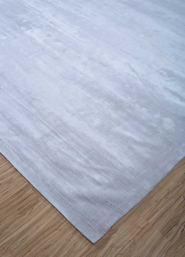 Elegant White Hand Loom Rugs - Classic Gray