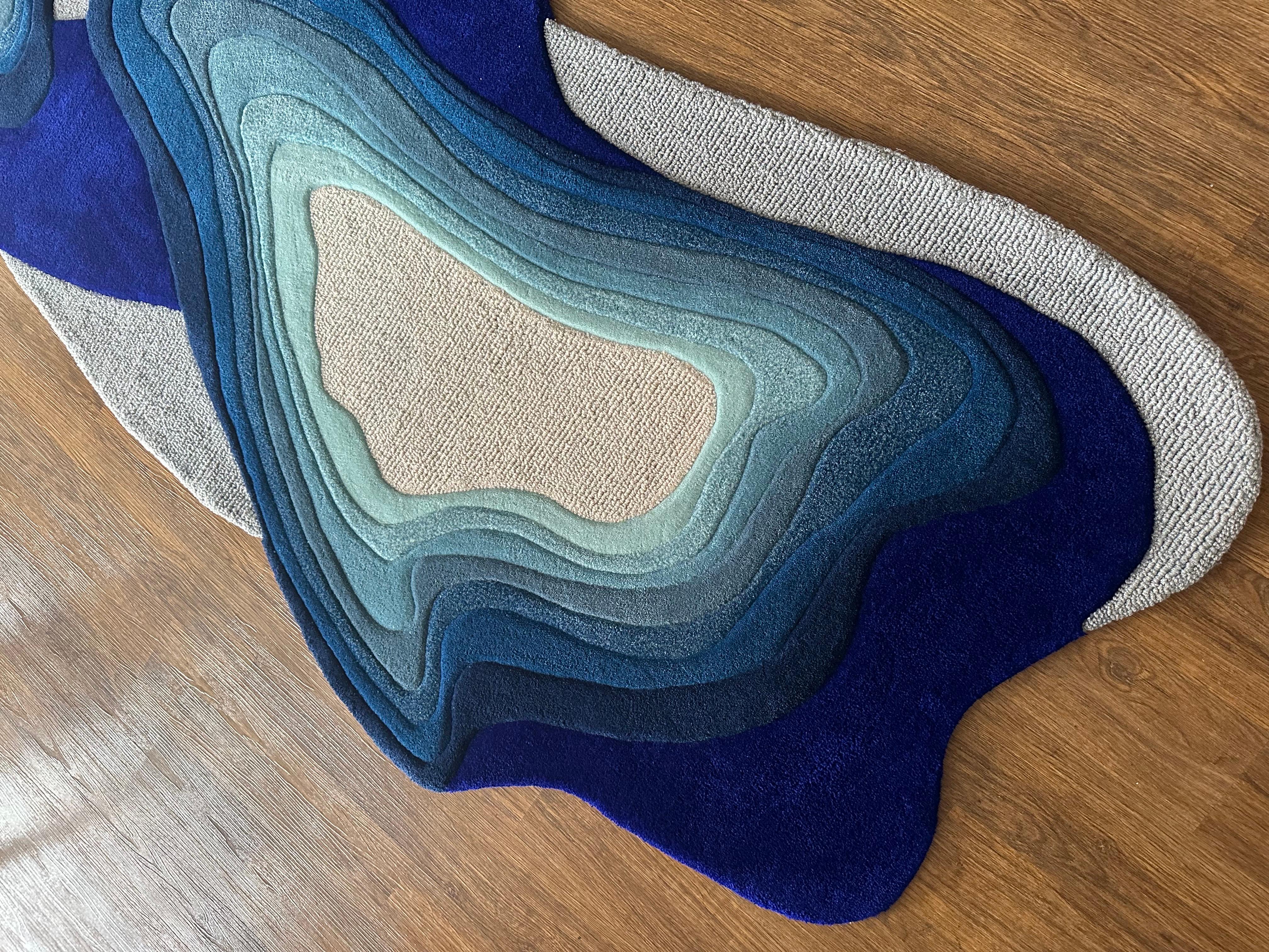 Irregular Shape Blue Abstract Rug