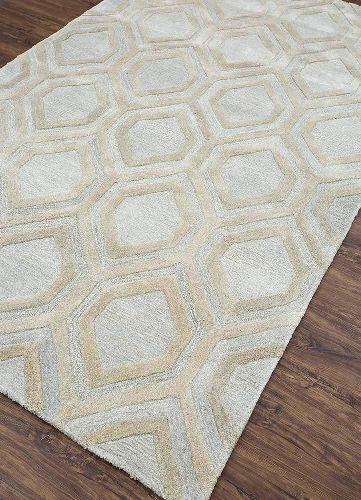 Sterling Silver/Creamy White Hand Tufted Rugs