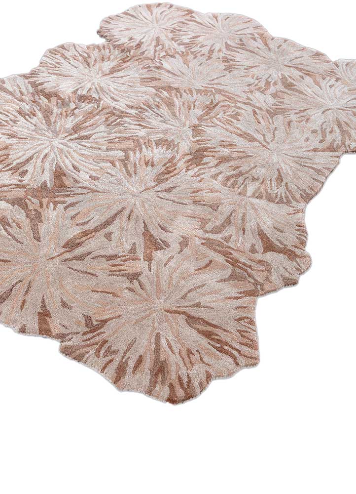 White/Antique White Hand Tufted Rugs