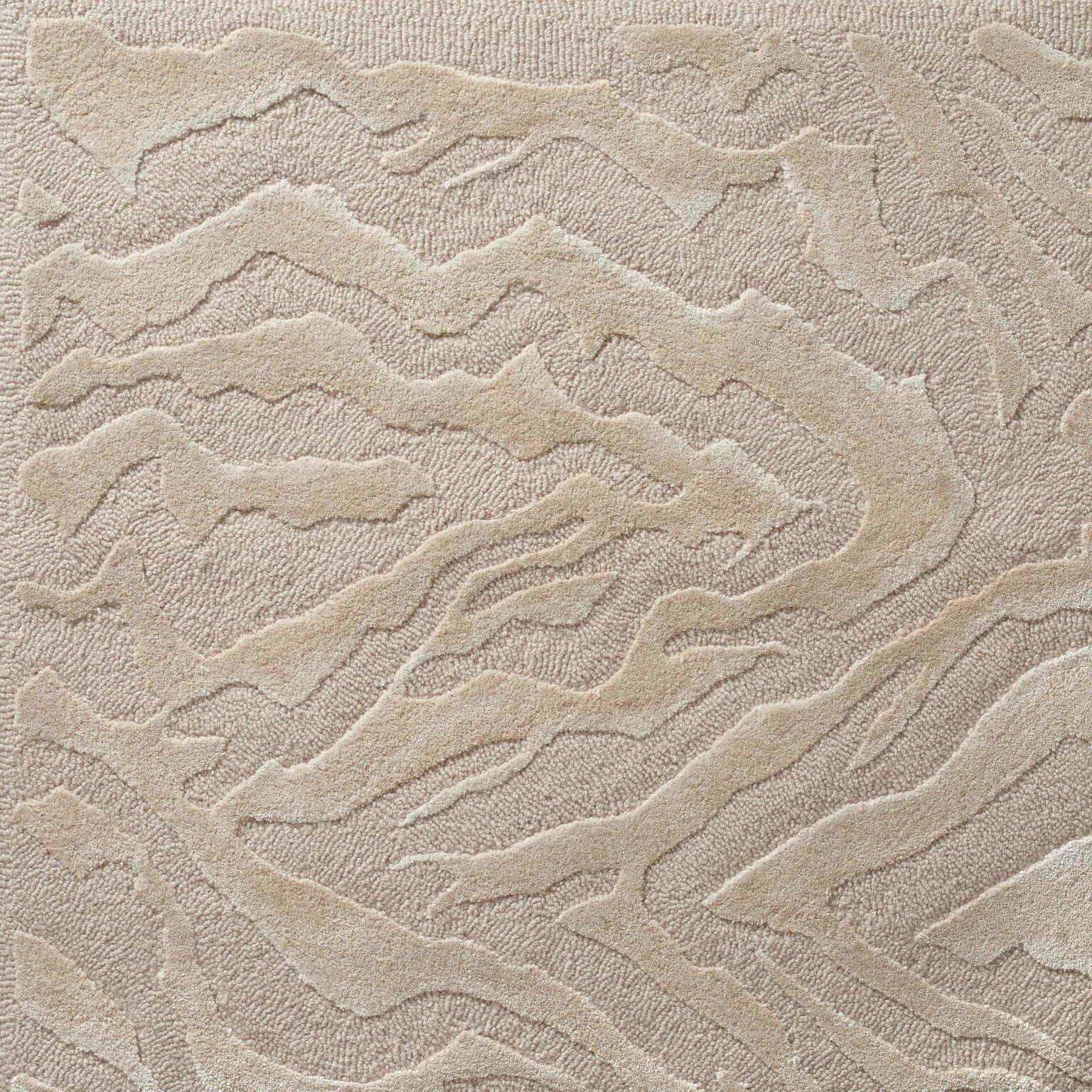 Moiré Essence Hand-Tufted Rug