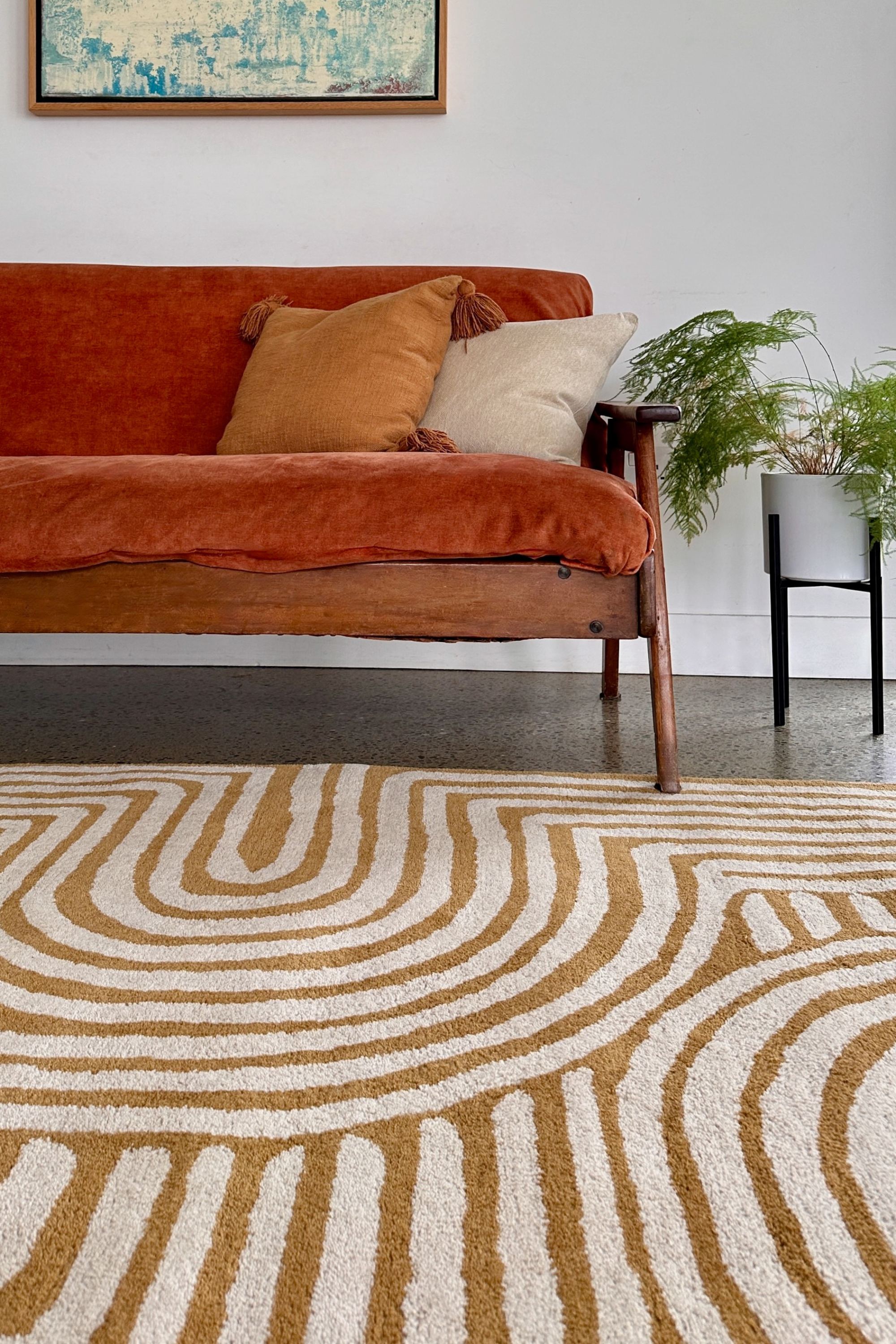 Curve Ochre Hand-Tufted Rug