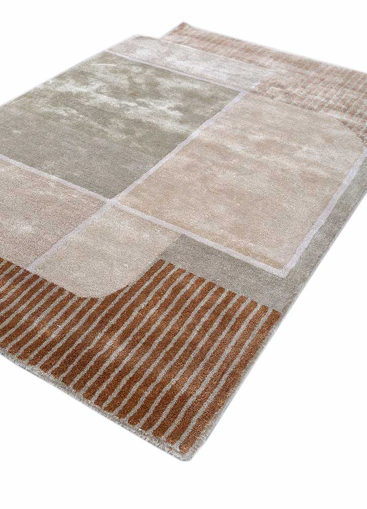 Cloud White/Ashwood Hand Tufted Rugs