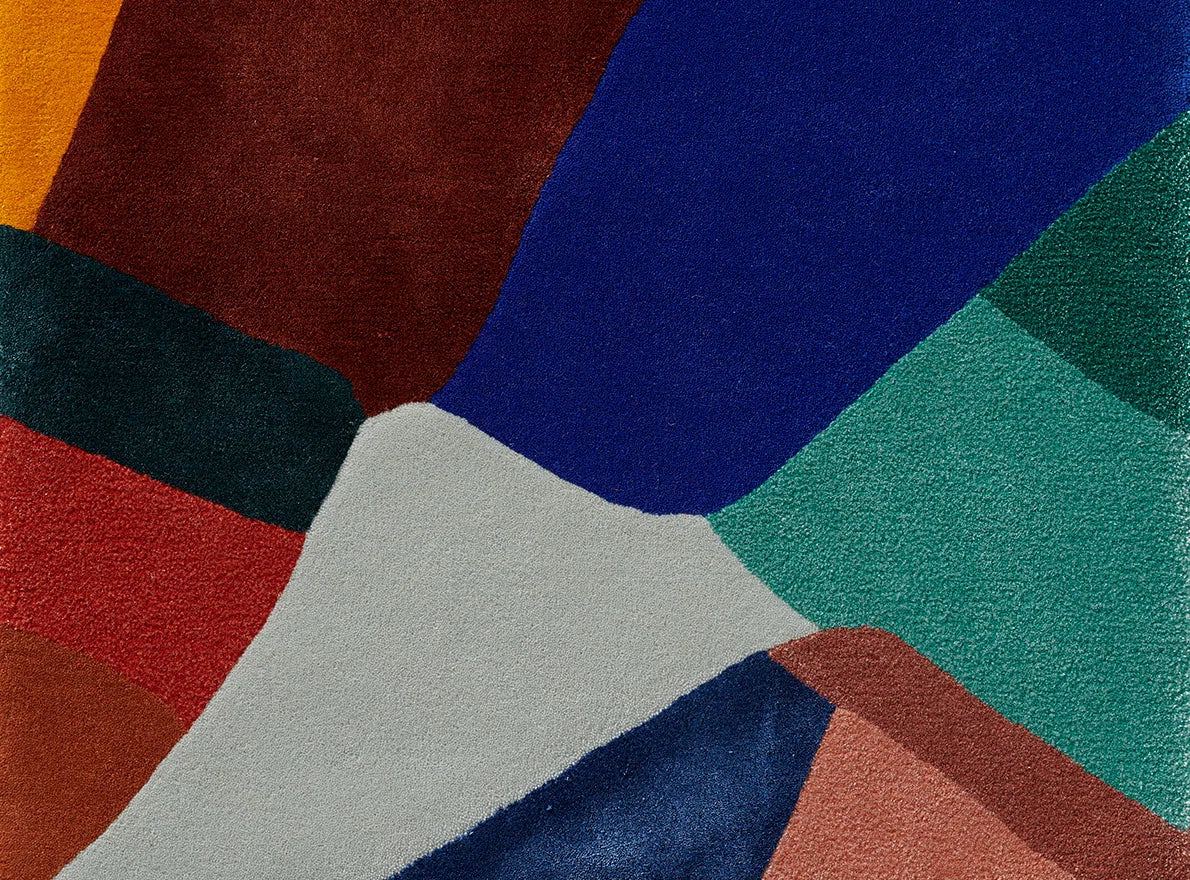 Modernist Tapestry Hand-Tufted Rug