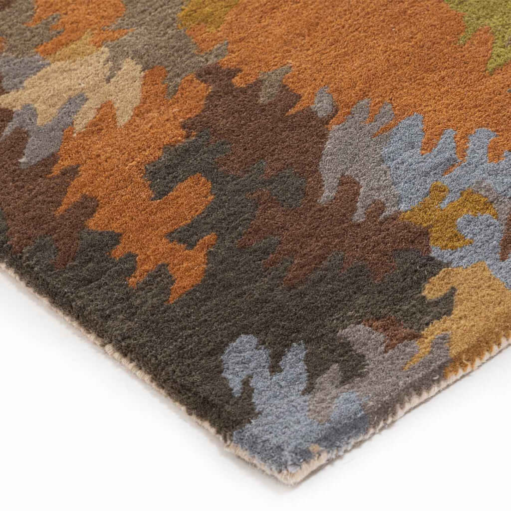 Hand Tufted Wool Rug Pinnacles