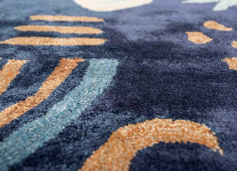 Deep Navy/Apricot Gelato Hand Tufted Rugs