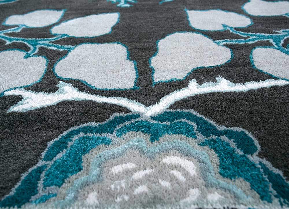 Liquorice/Classic Gray Hand Tufted Rugs