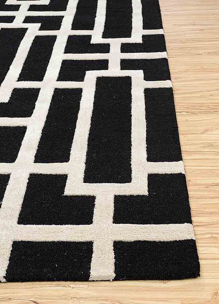 Ebony/White Hand Tufted Rugs - Elegance & Style