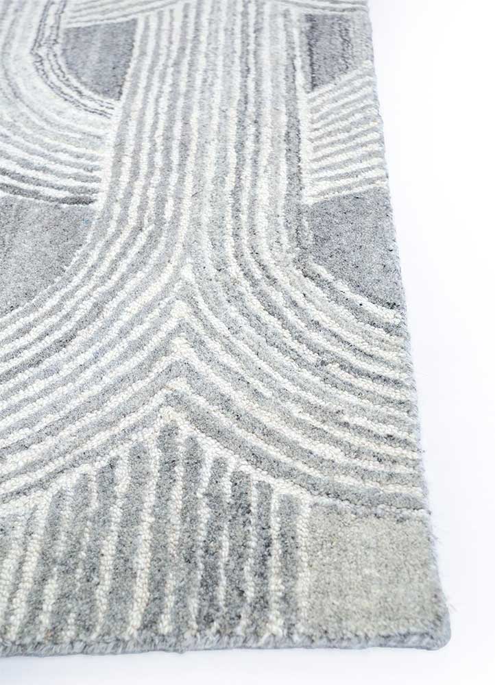 Natural Gray/White Hand Tufted Rugs