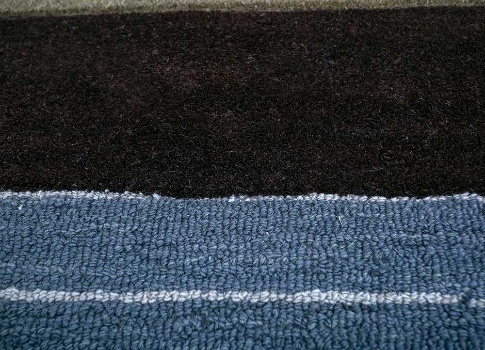 Classic gray/deep blue