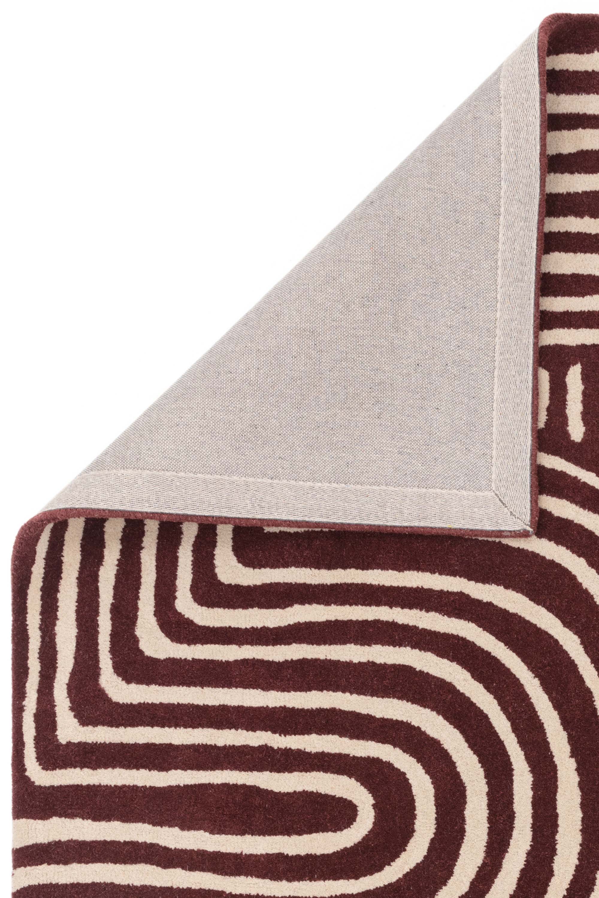 Reef Curve Hand-Tufted Rug