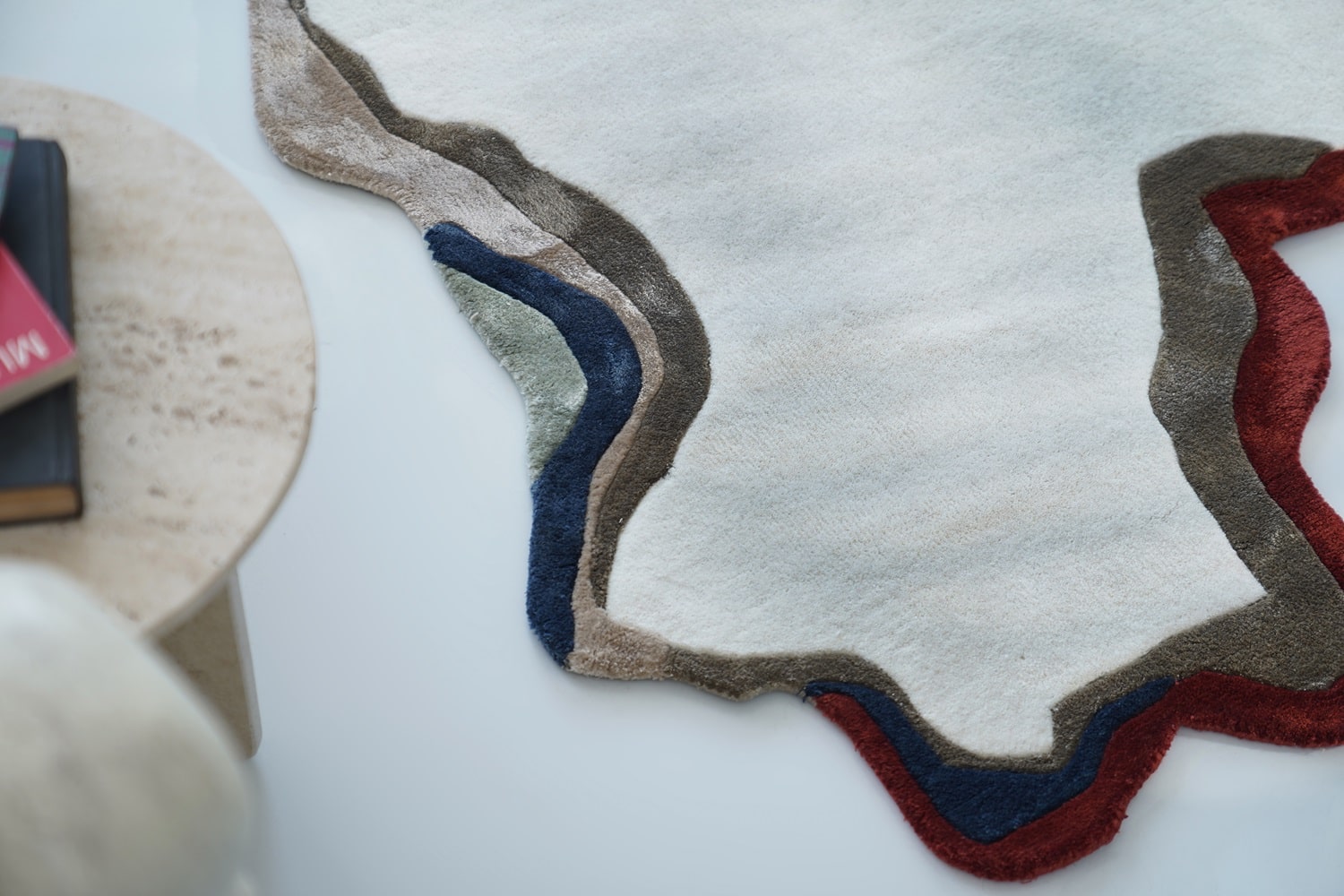 Edge - Hand-Tufted Rug