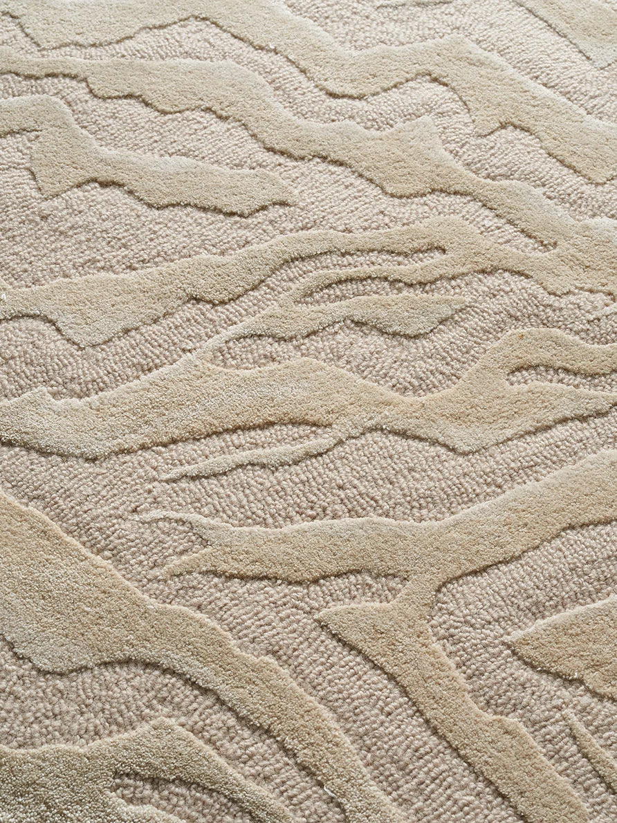 Moiré Essence Hand-Tufted Rug