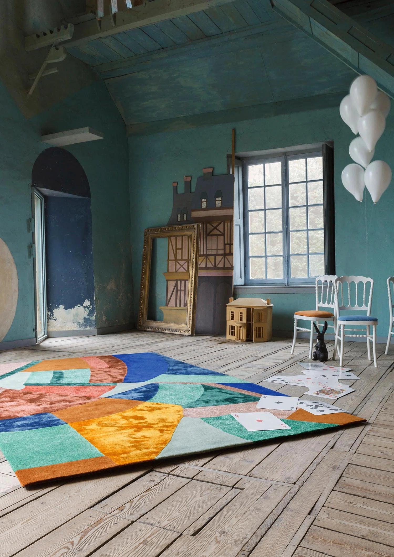 Modernist Tapestry Hand-Tufted Rug