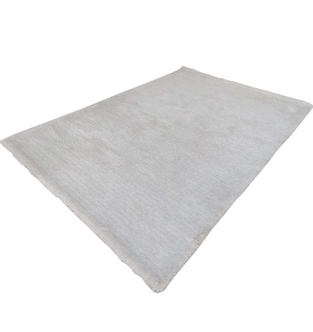 White Handmade Shaggy Rug For Home Decor