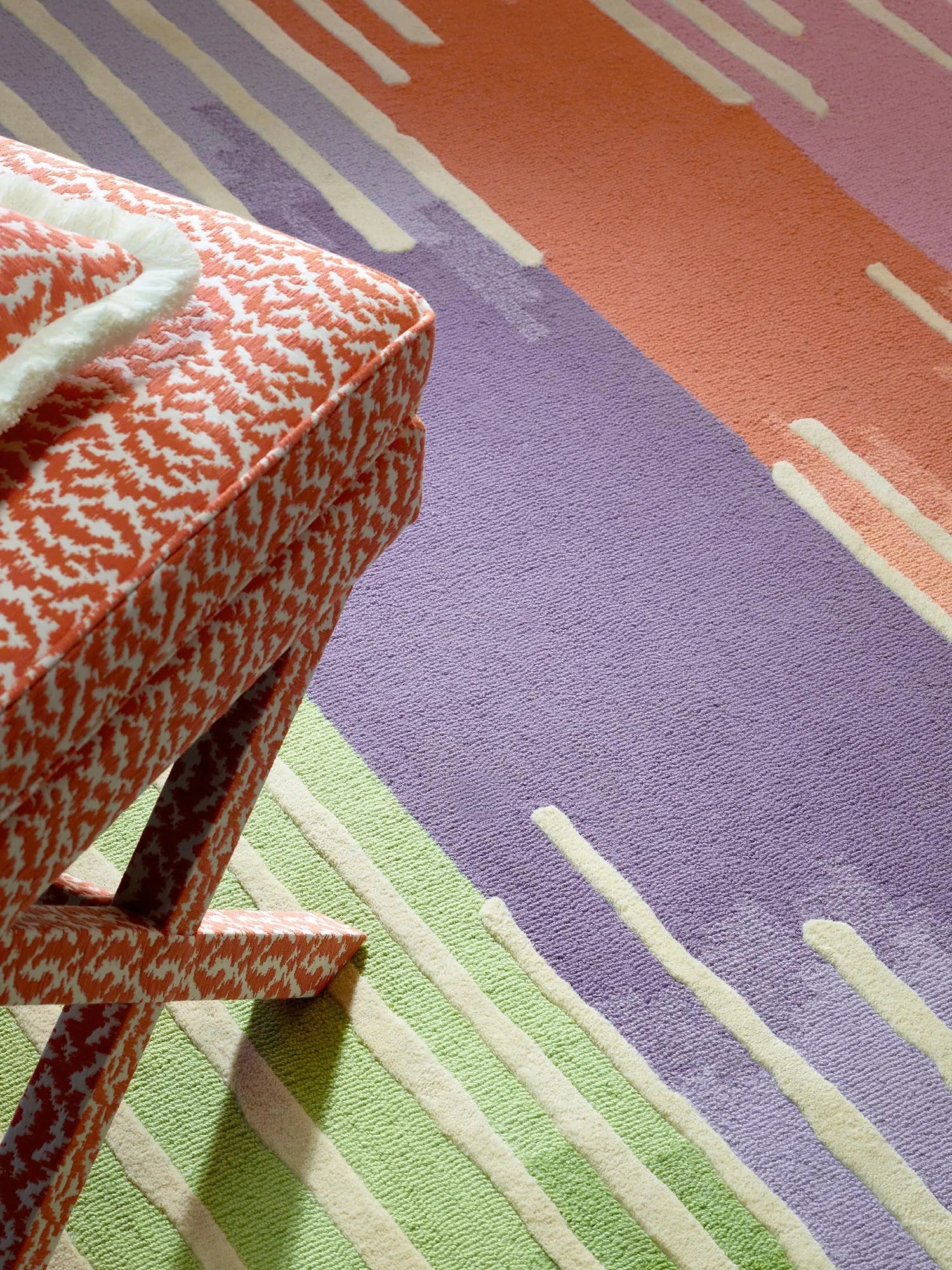 Vibrance Stride Hand-Tufted Rug