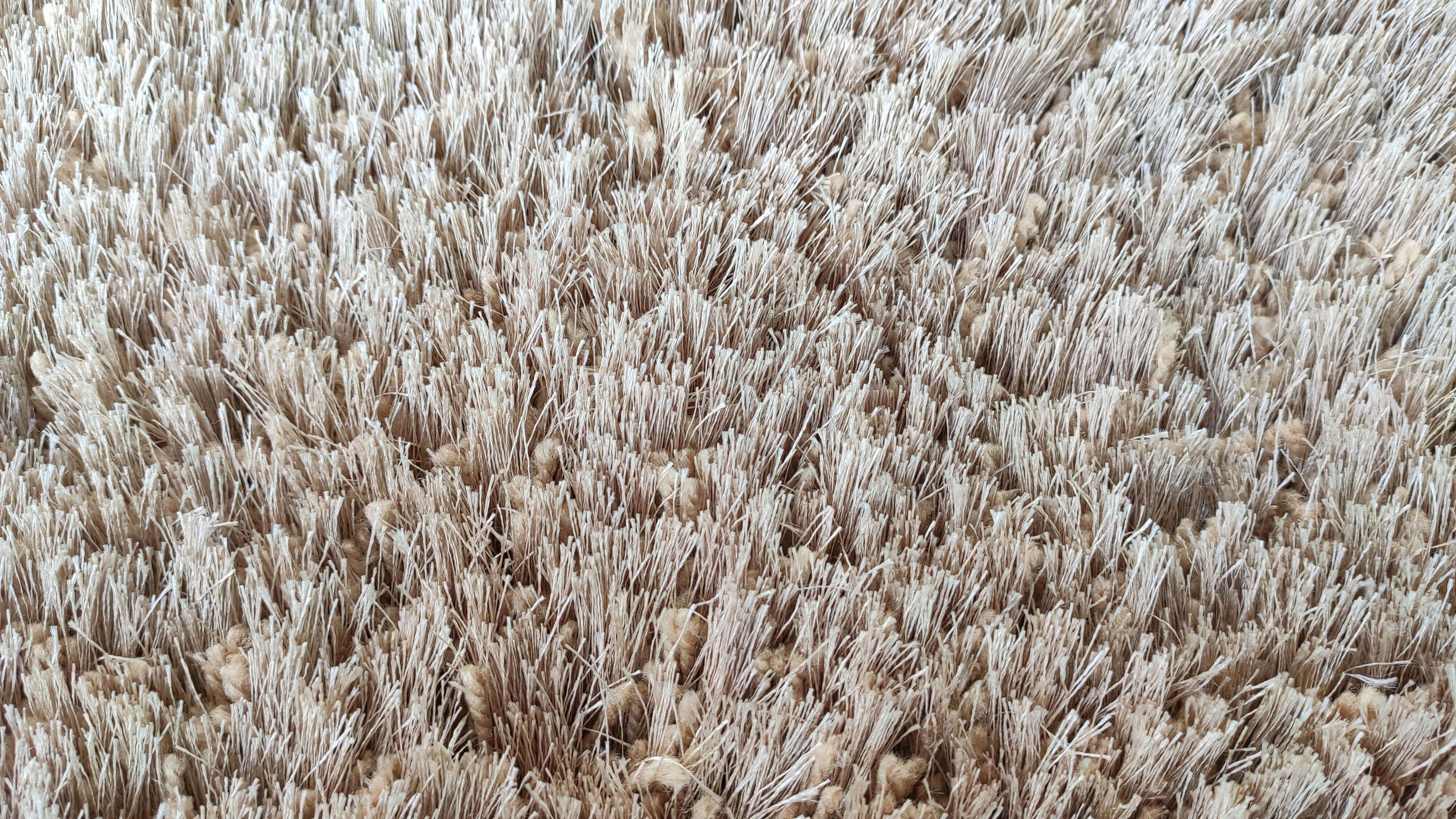 Grey Shaggy Rug For Home Decor