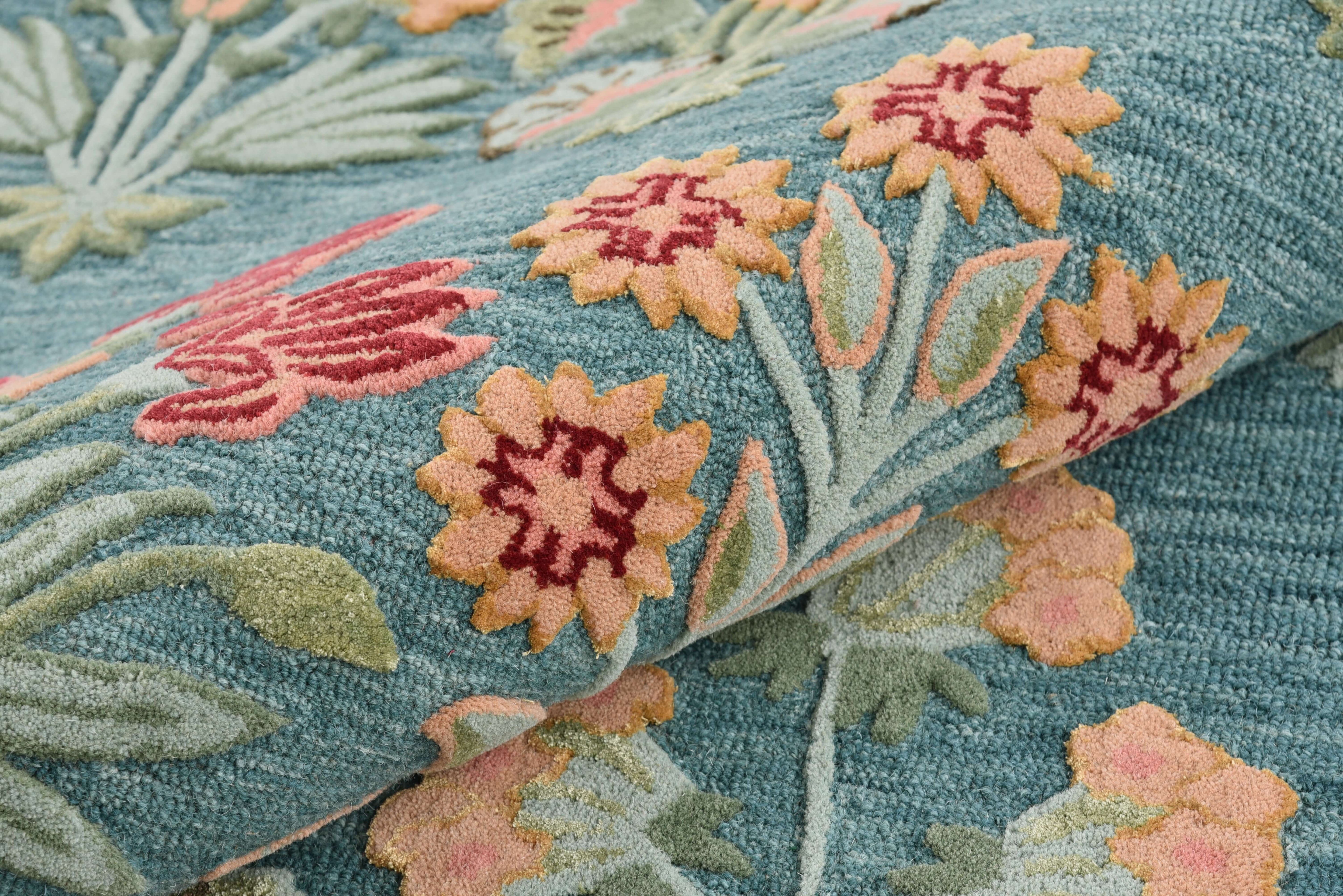 Refreshing Light Turquoise Hand Tufted Rugs – Premium Craftsmanship