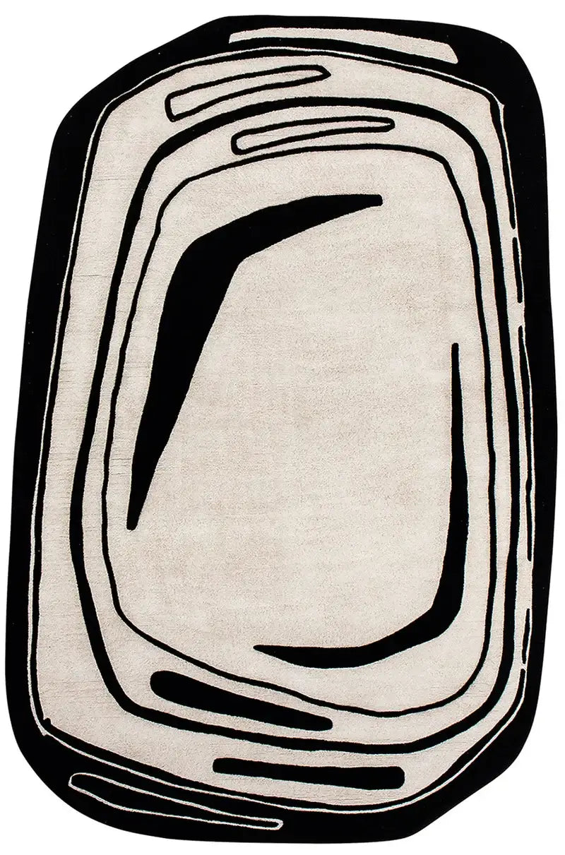 Black White Irregular Shape Rug