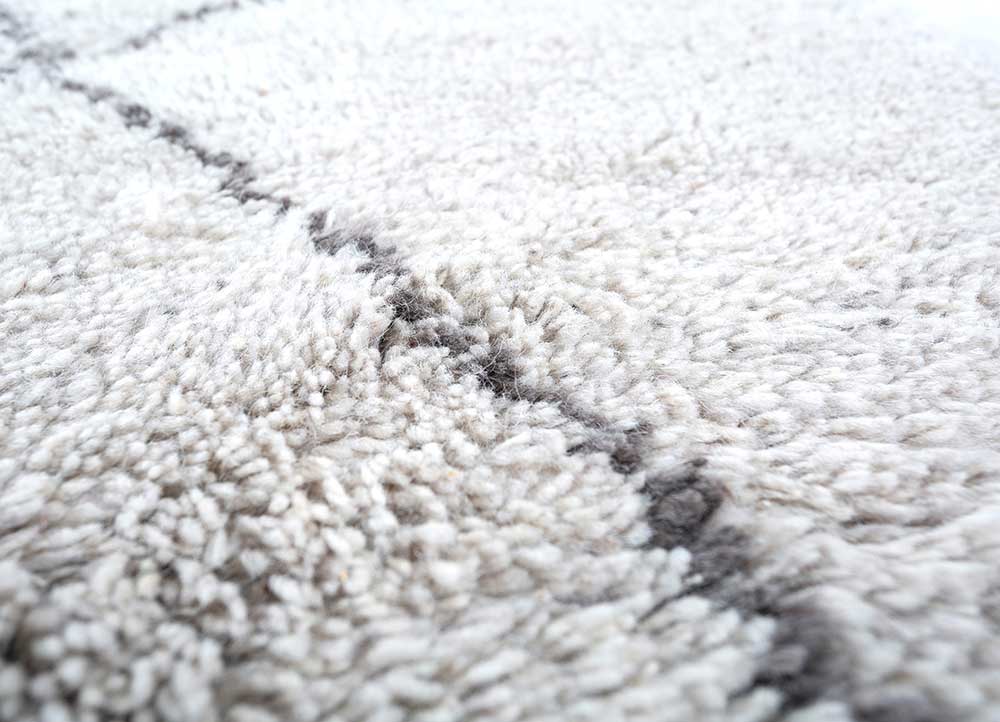 Natural Silver/Natural Cocoa Brown Moroccan Rugs