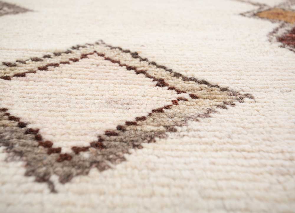 Linen White/Cola Moroccan Rugs