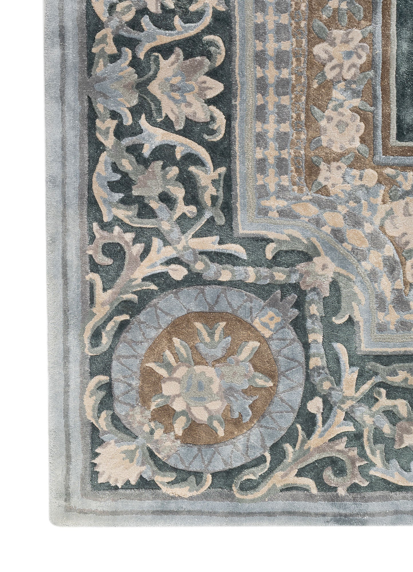 Regal Medallion Wool Rug