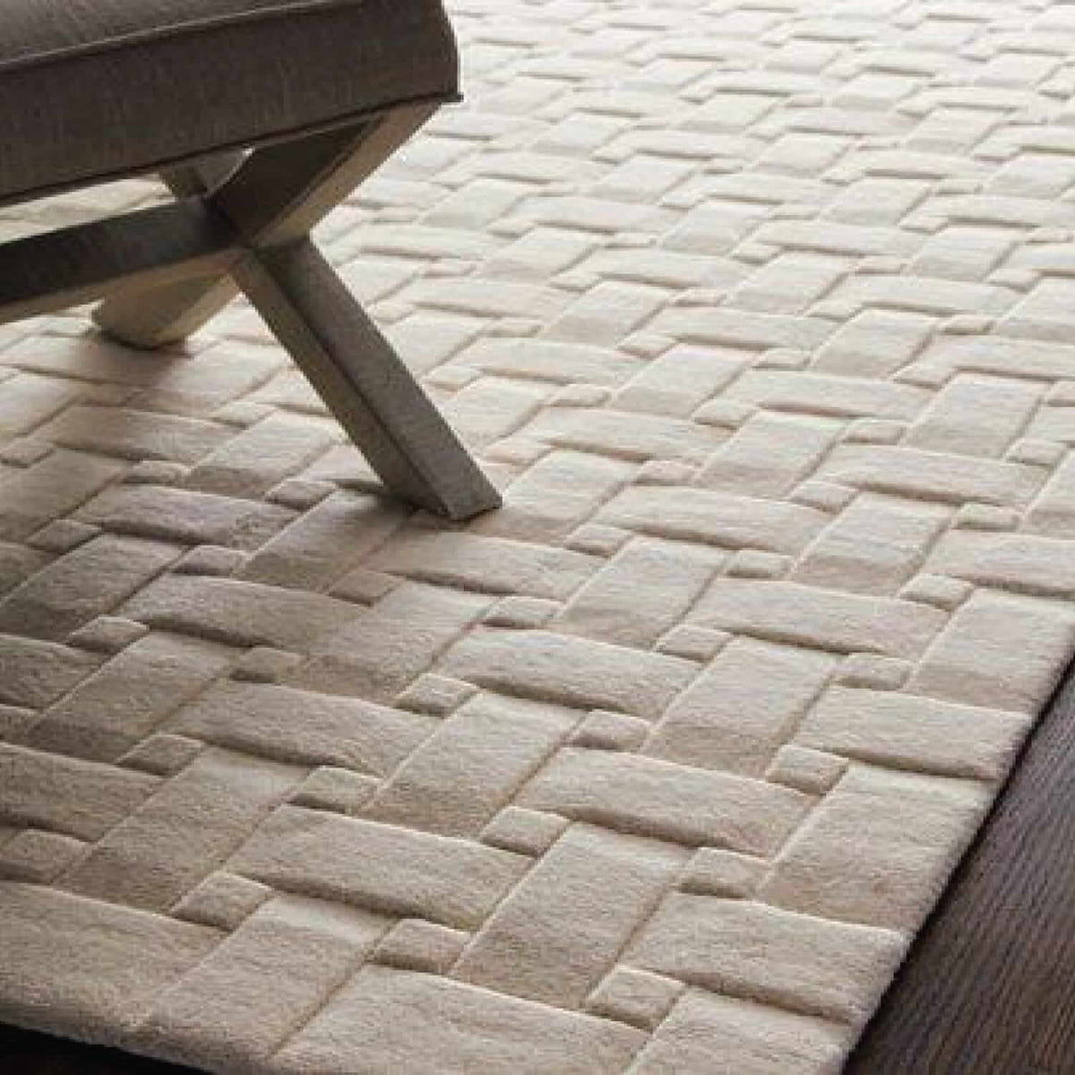 Evan Mini Ribbed Wool Rug Embossed Wool | Timeless Elegance in Rug Design