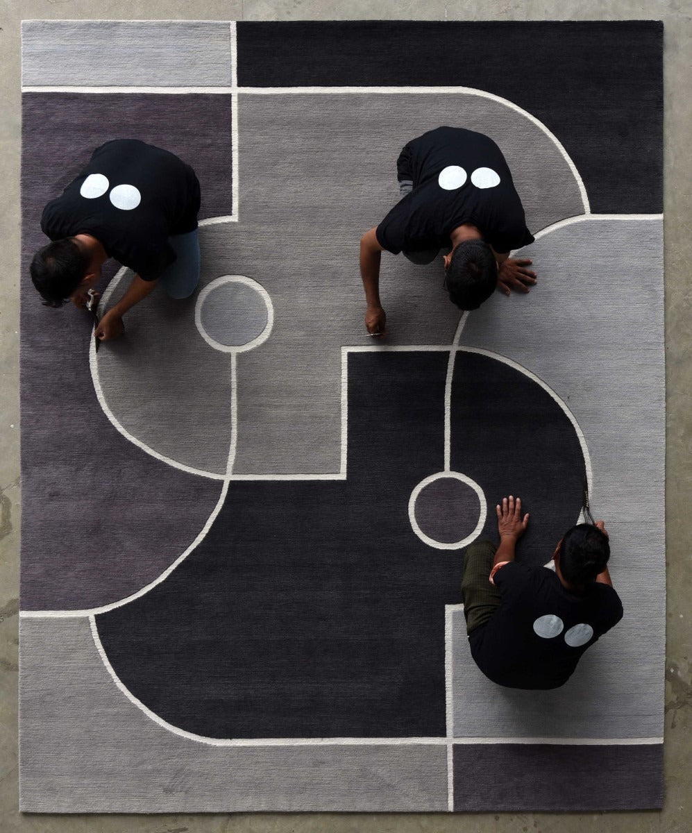 Urban Eclipse Rug