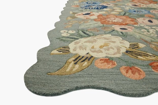 Silhouette Garden Scallop Rug