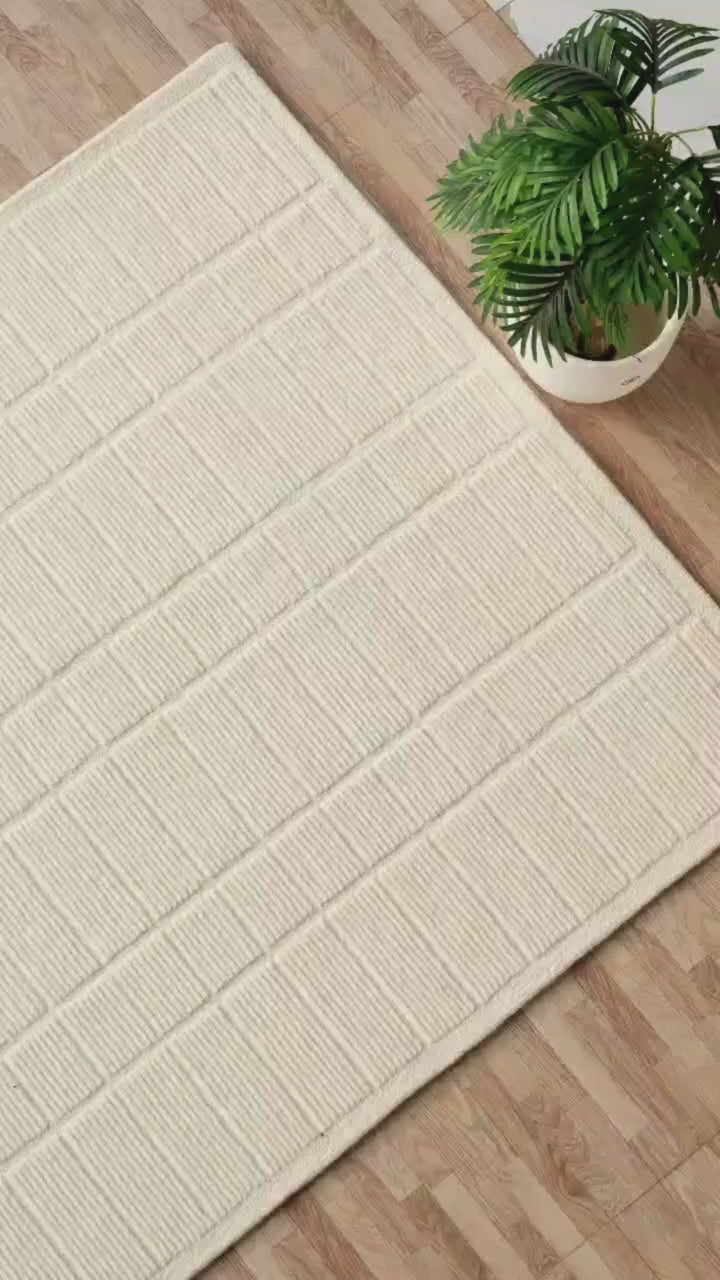 Geller Hand-Tufted Wool Rug