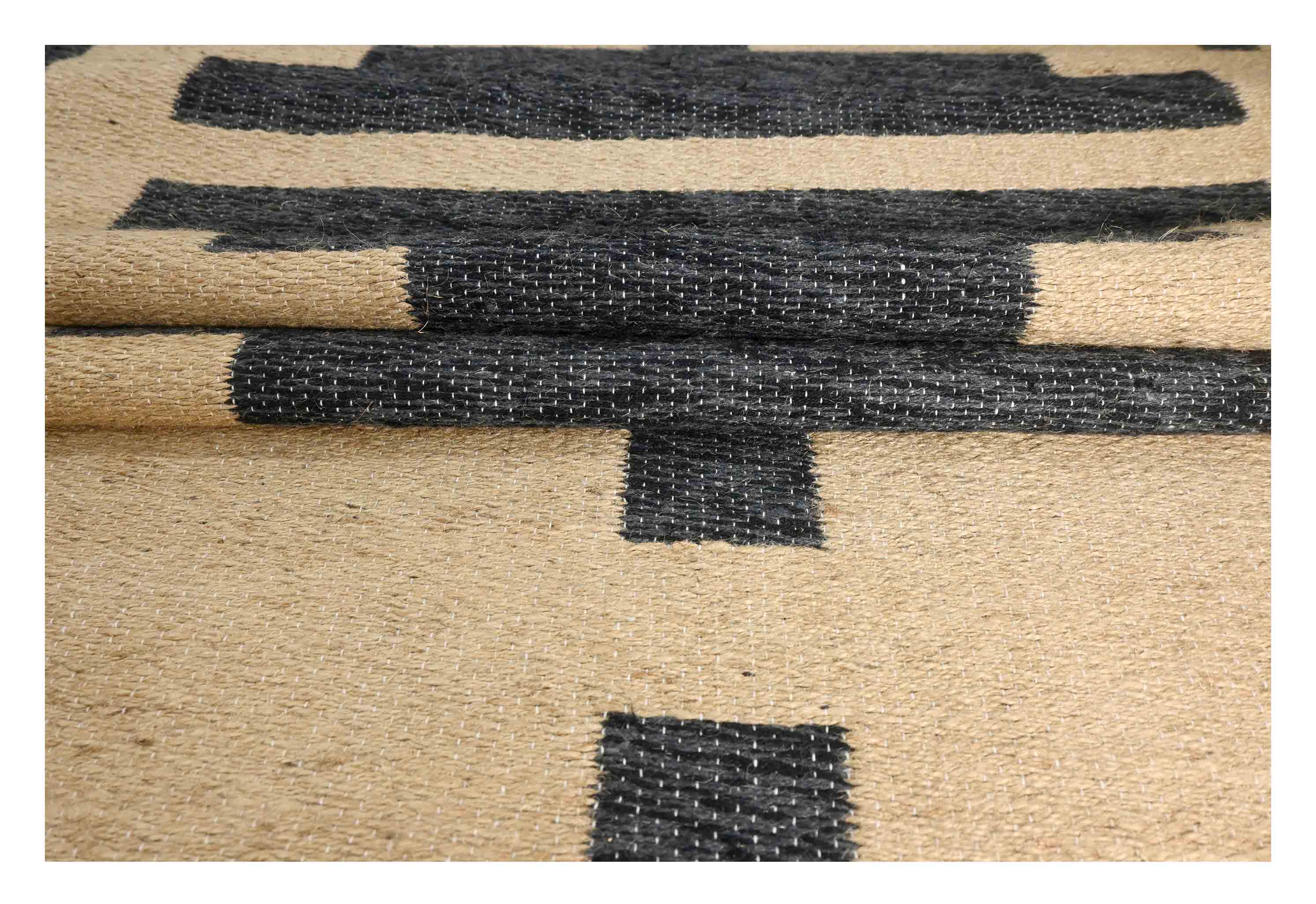 Qistine Runner Rug